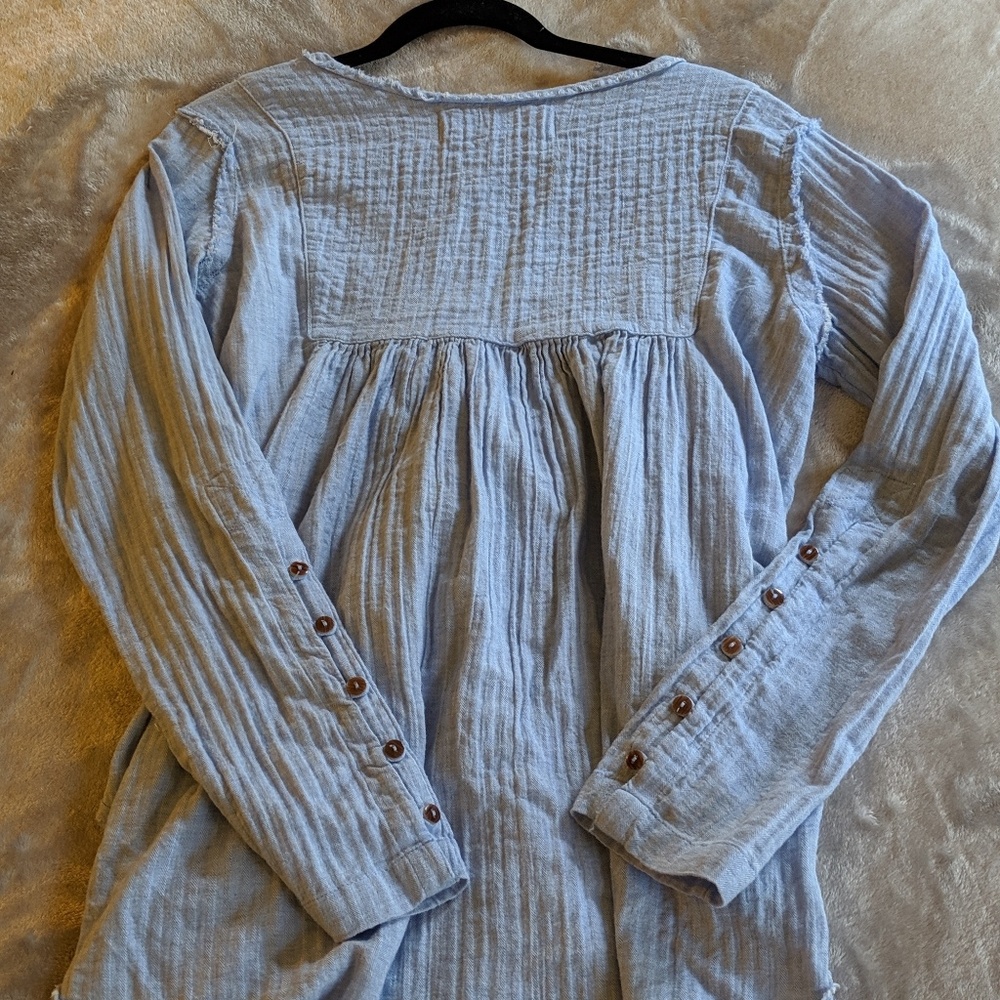 Flowy denim-like top - Picture 3 of 7